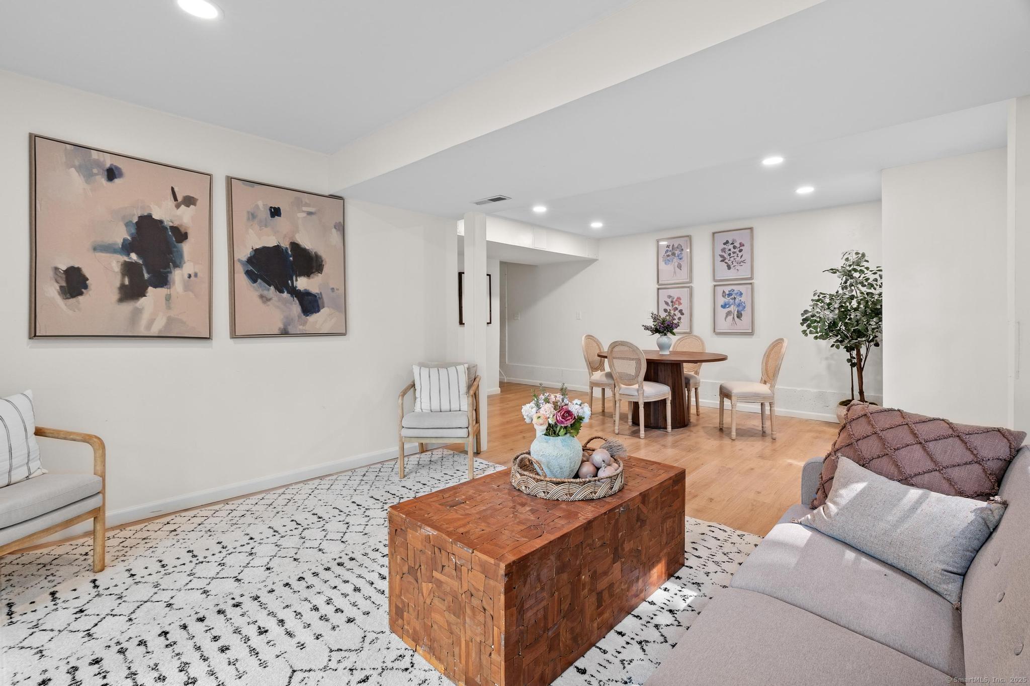 17 Ireland Drive Coventry CT 06238