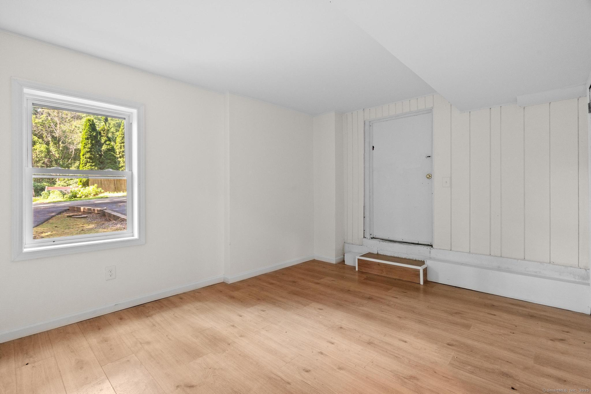 17 Ireland Drive Coventry CT 06238