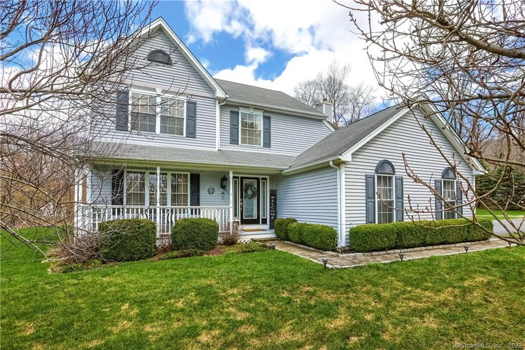 33 Weantinock Drive New Milford CT 06776
