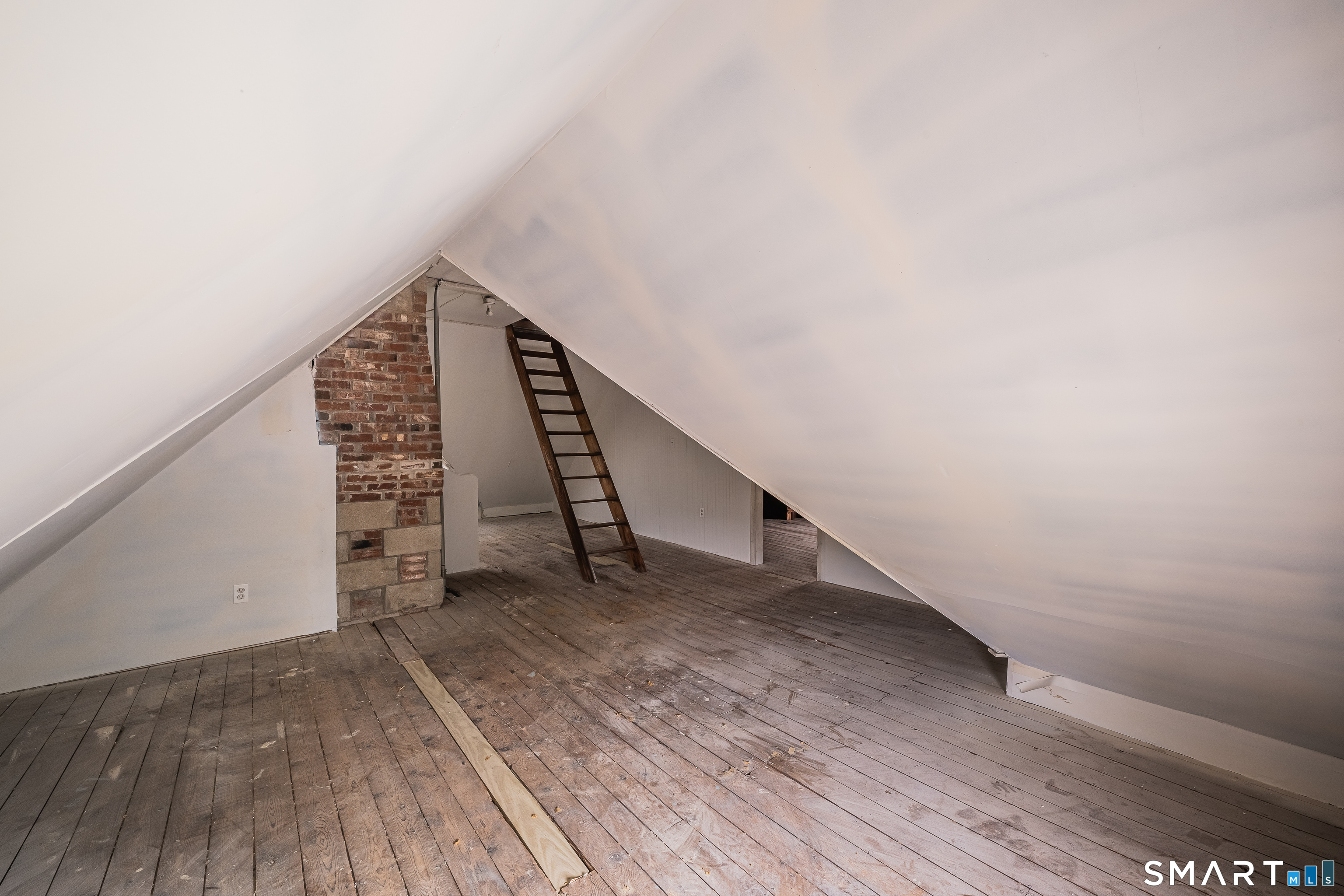 32 Elm Street Bristol CT 06010