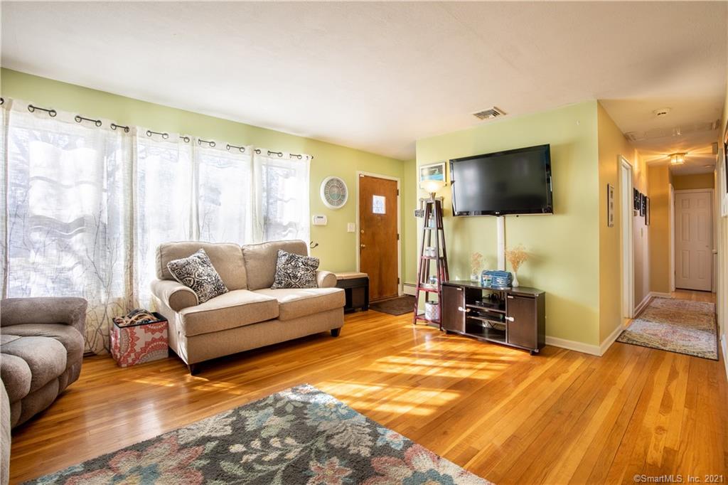 78 Daniel Road West Haven CT 06516