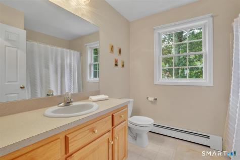 206 Walek Farms Road Manchester CT 06040