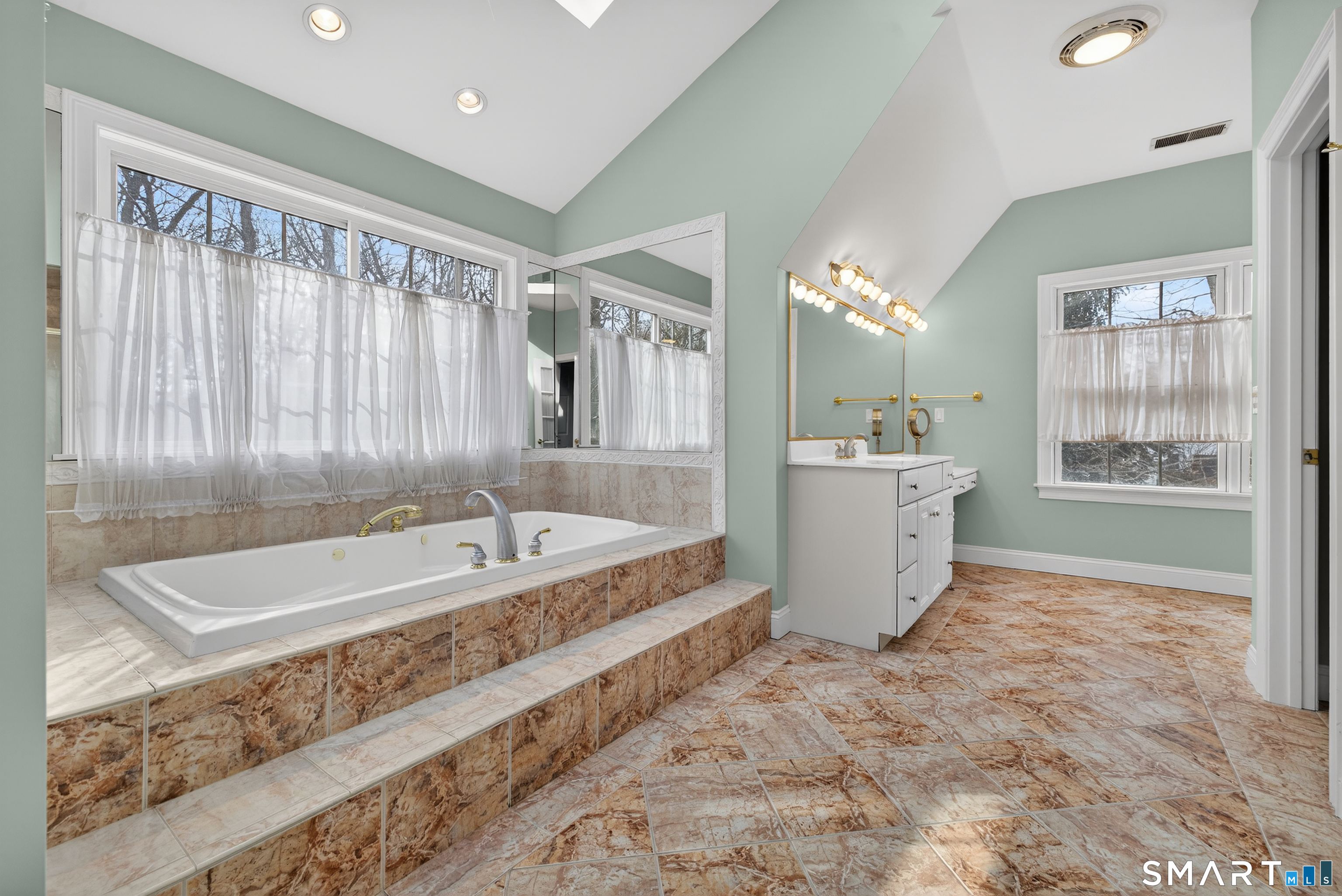 204 Long Wharf Road Stonington CT 06355