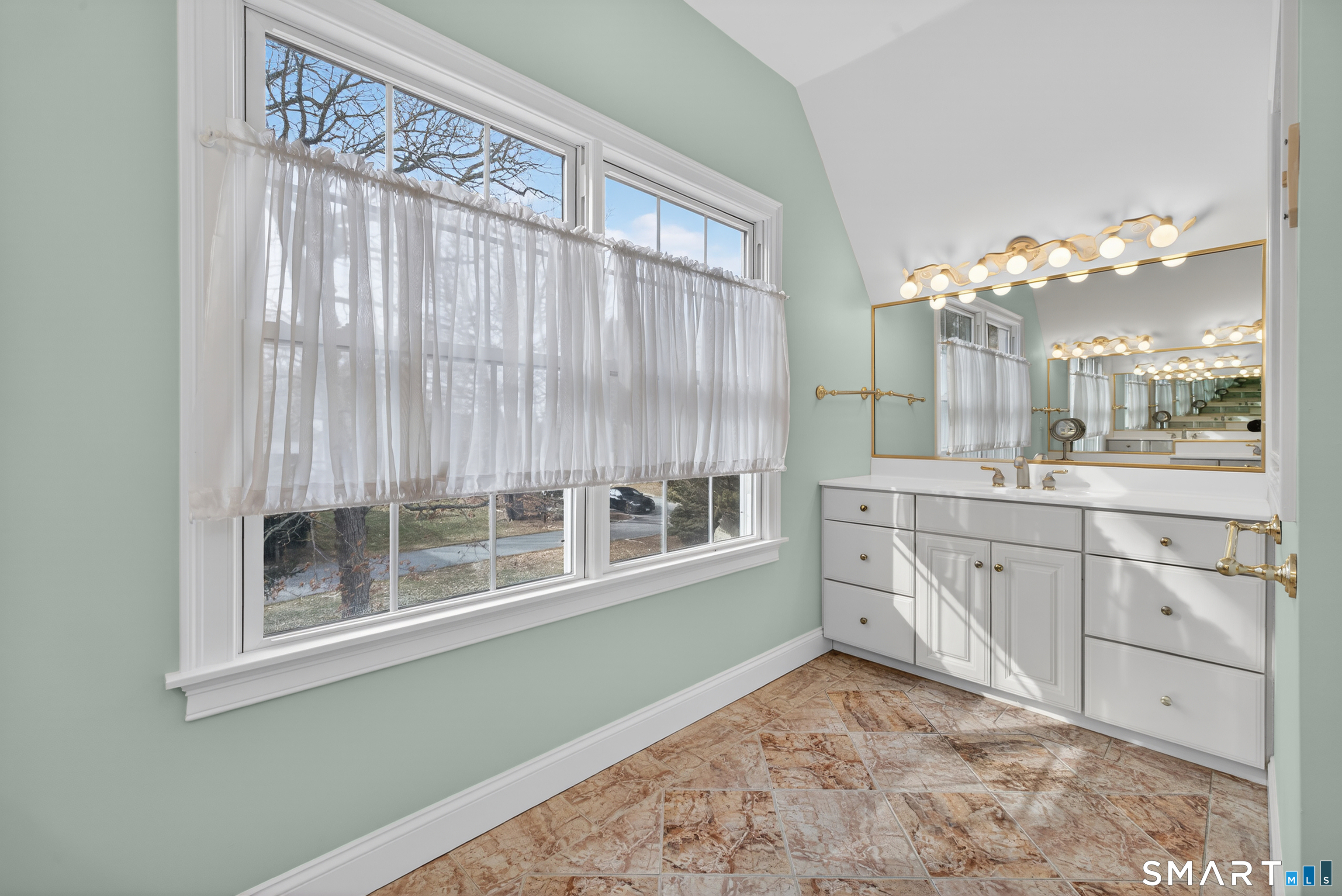 204 Long Wharf Road Stonington CT 06355