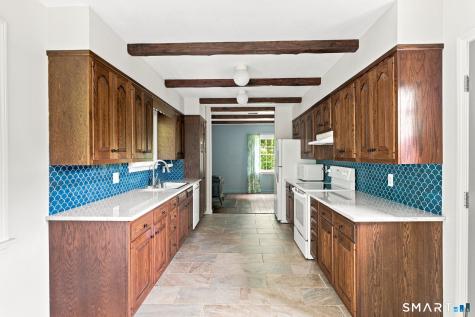 85 East Litchfield Road Litchfield CT 06759