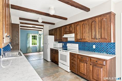 85 East Litchfield Road Litchfield CT 06759