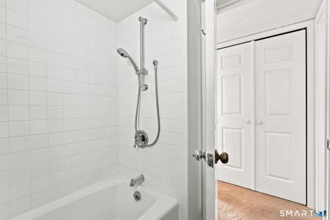85 East Litchfield Road Litchfield CT 06759