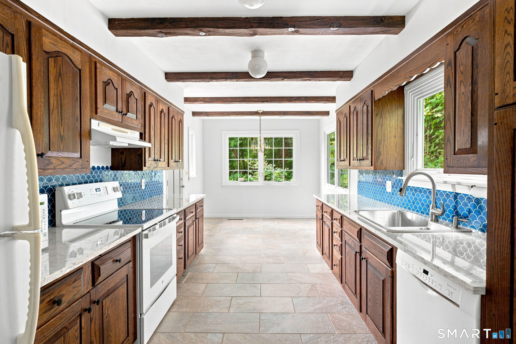 85 East Litchfield Road Litchfield CT 06759