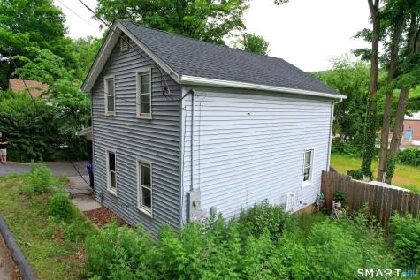 226 North Main Street Thomaston CT 06787
