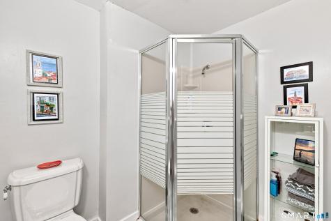 21 Cherryfield Drive West Hartford CT 06107