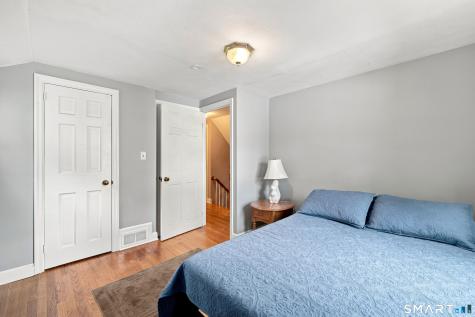 21 Cherryfield Drive West Hartford CT 06107