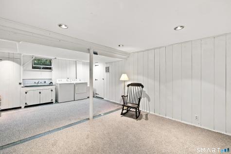 21 Cherryfield Drive West Hartford CT 06107