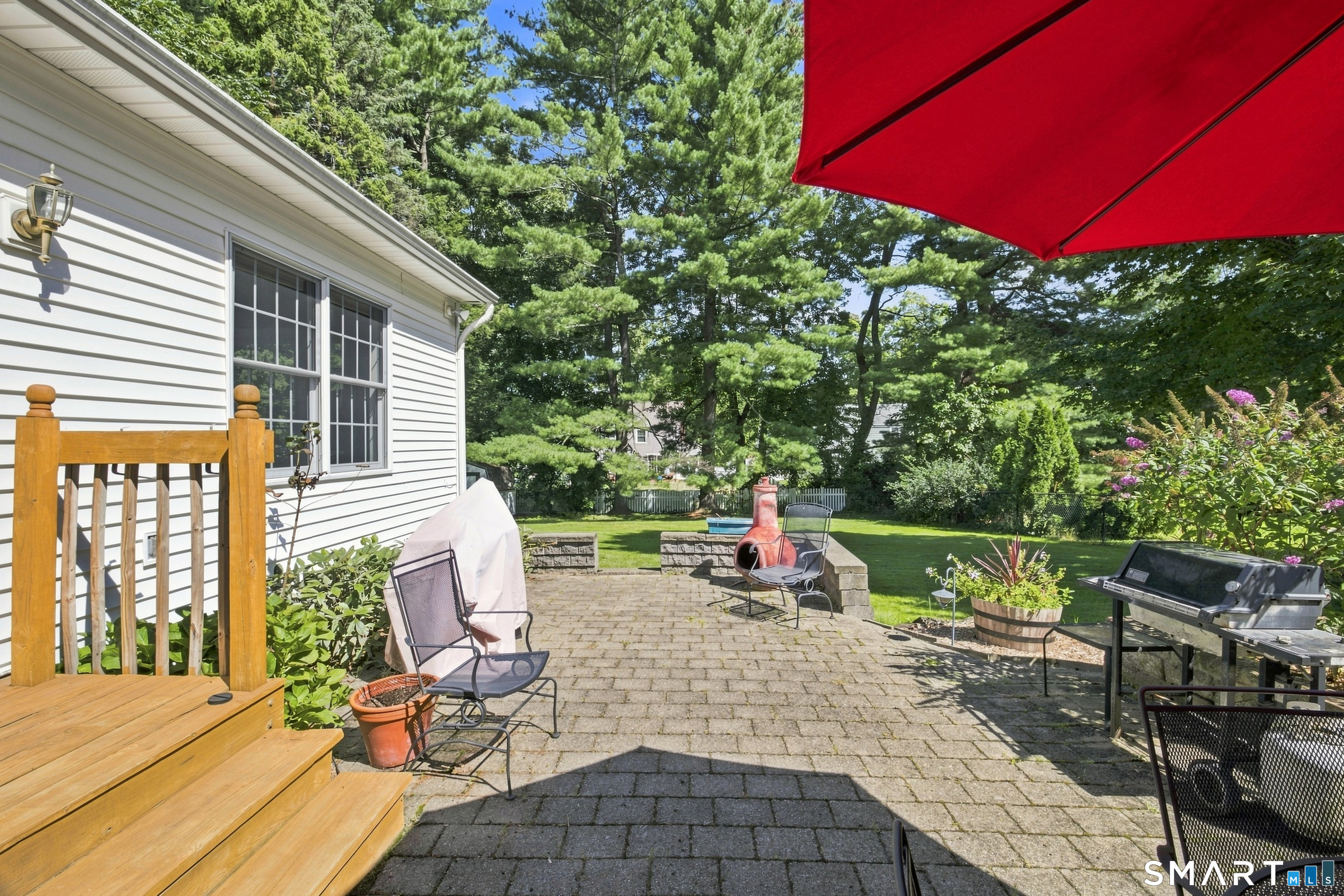 21 Cherryfield Drive West Hartford CT 06107