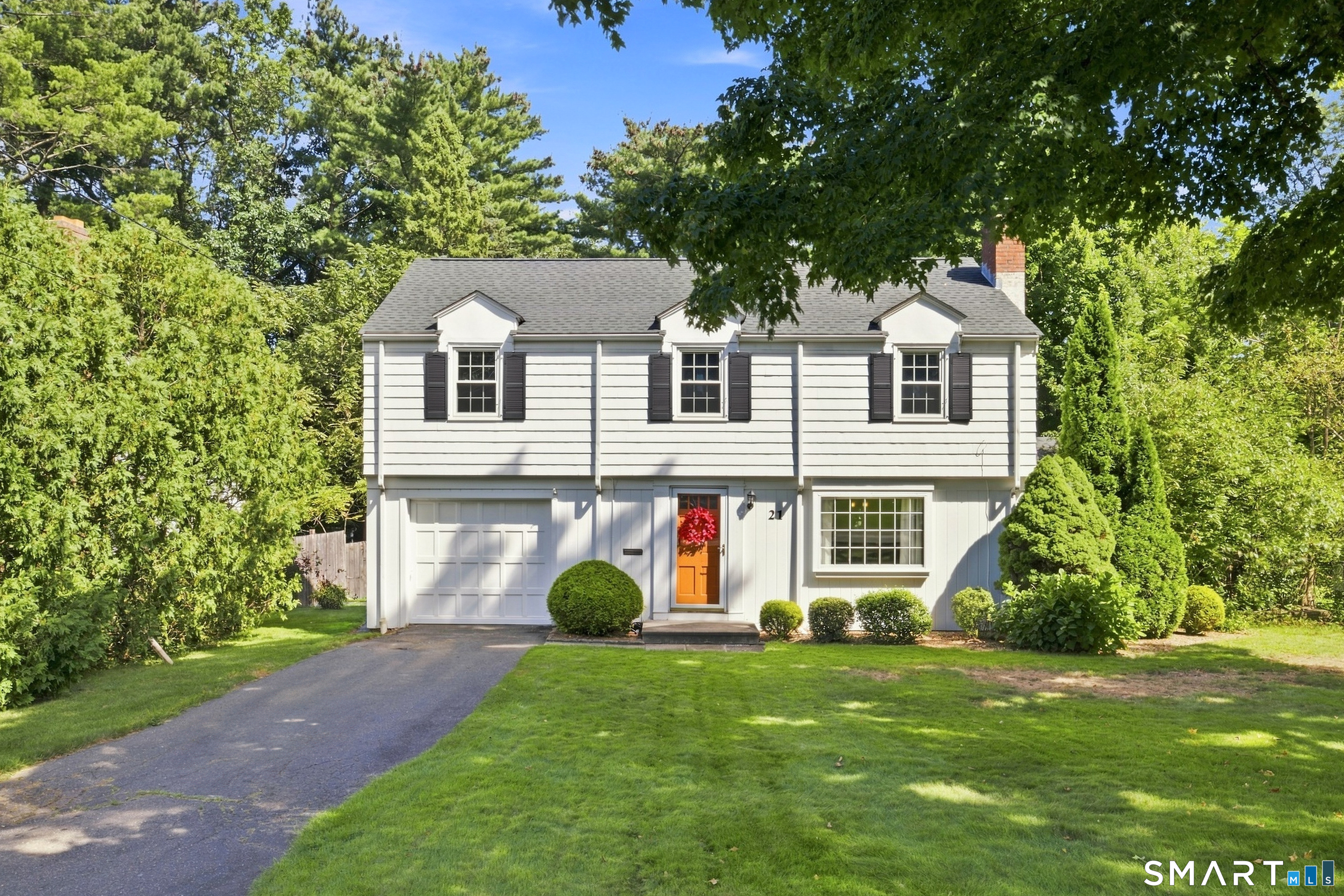 21 Cherryfield Drive West Hartford CT 06107