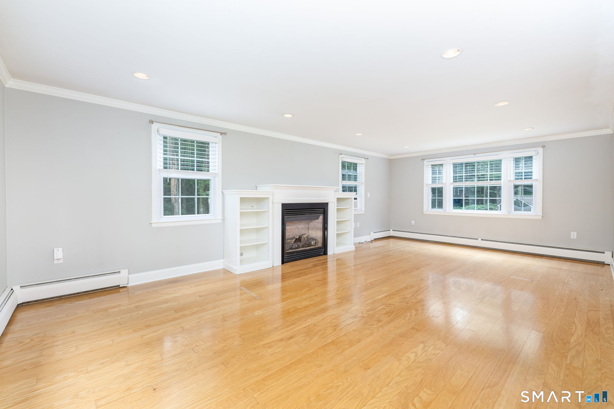 15 Village Lane Burlington CT 06013