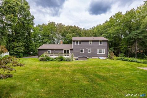 15 Village Lane Burlington CT 06013