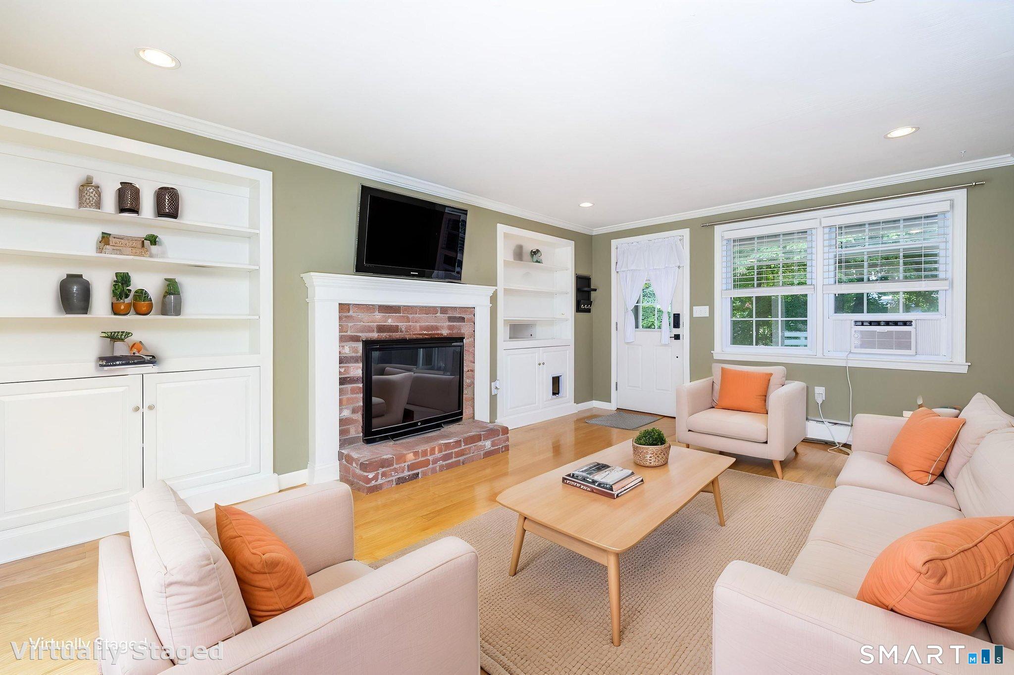 15 Village Lane Burlington CT 06013