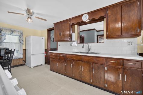 27 School Street Branford CT 06405