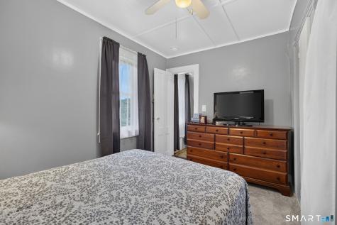 27 School Street Branford CT 06405