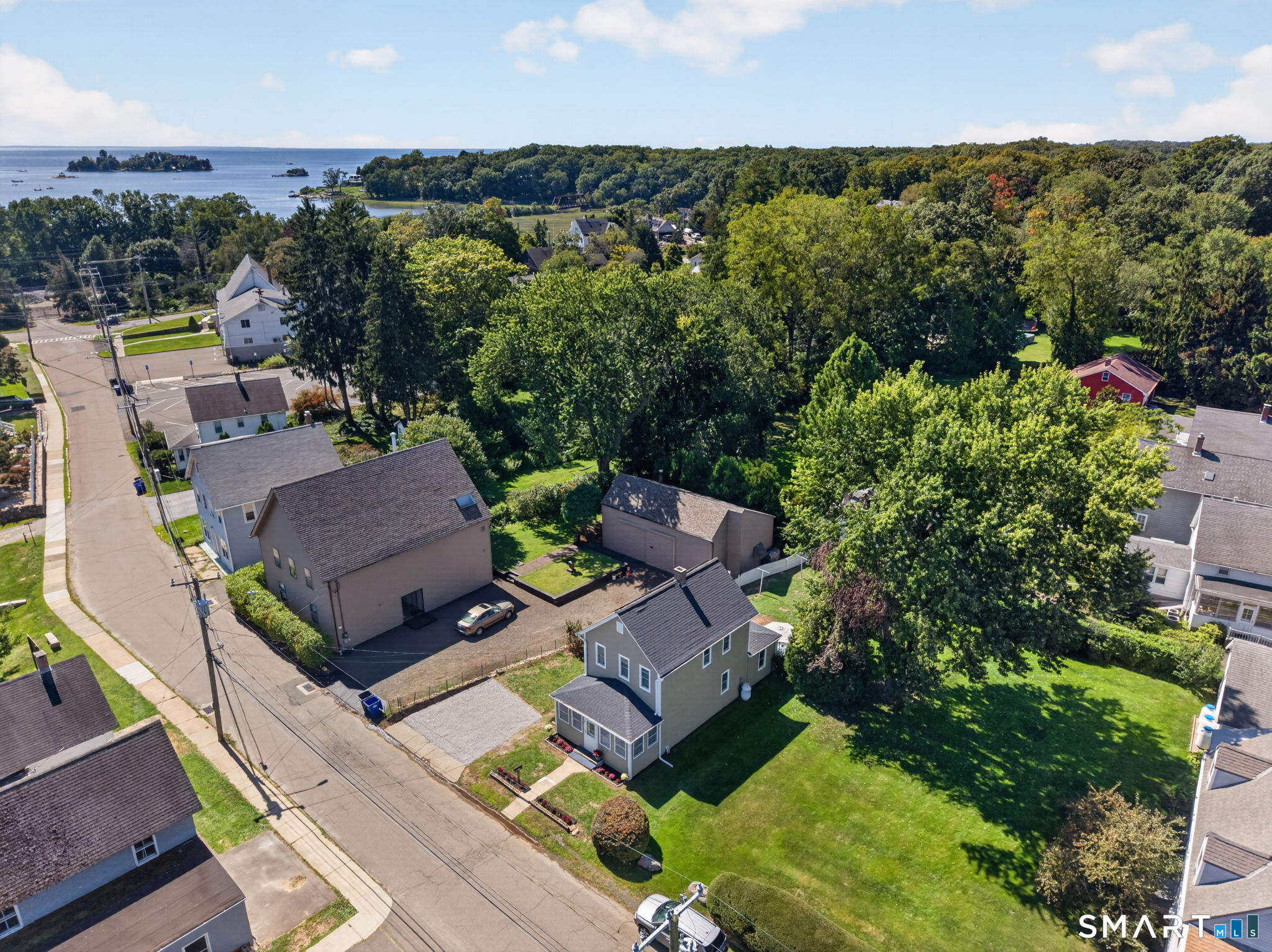 27 School Street Branford CT 06405