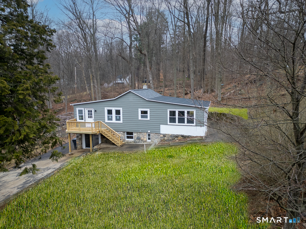 4 Ingleside Road New Fairfield CT 06812