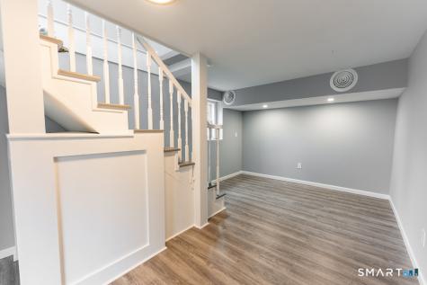 4 Ingleside Road New Fairfield CT 06812