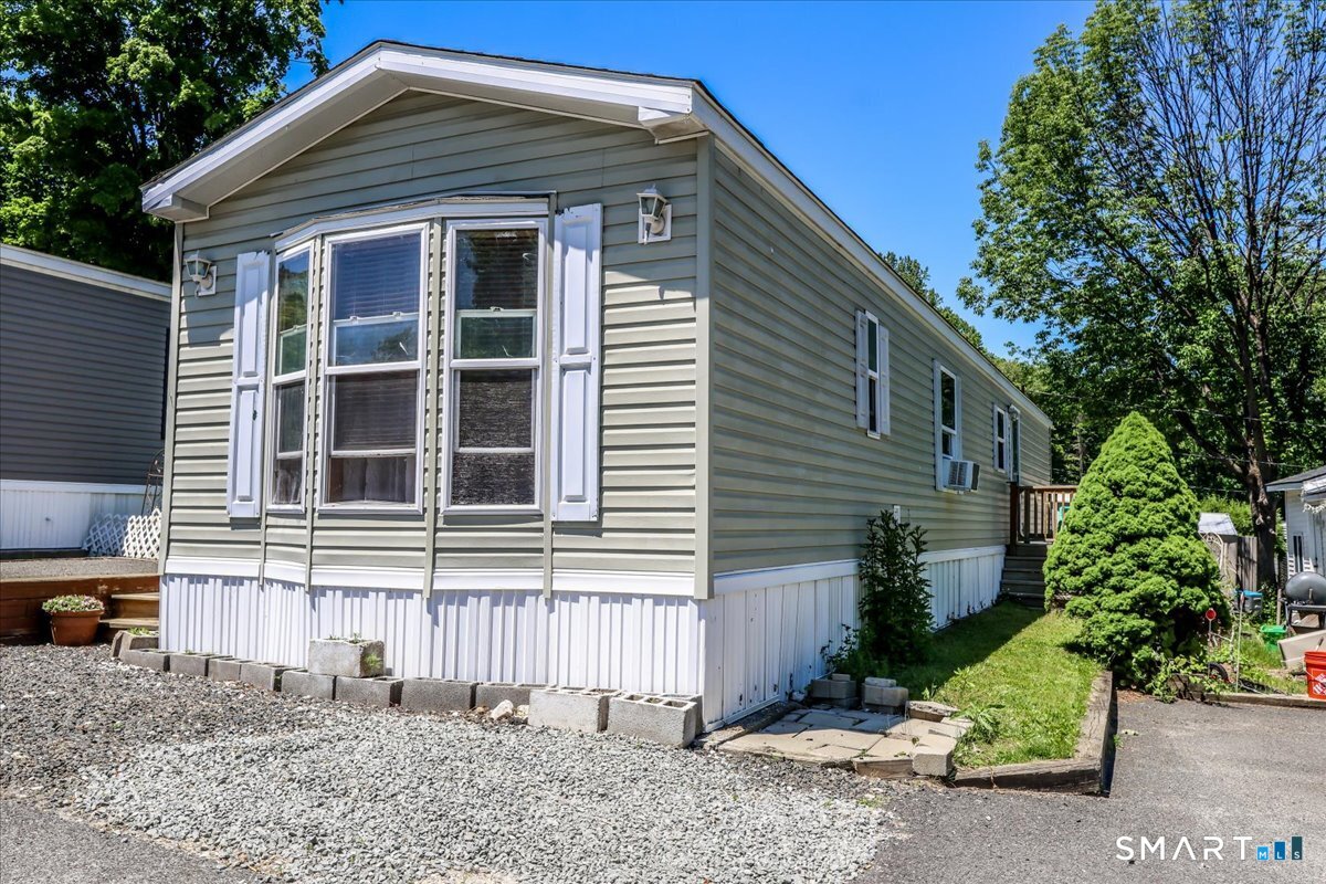 11 Shadow Lane New Milford CT 06776