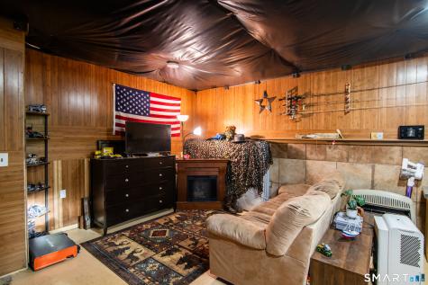 37 Lake Street Ledyard CT 06339