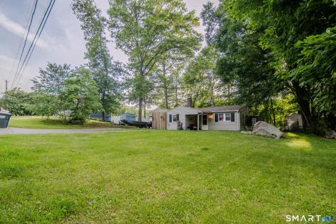 37 Lake Street Ledyard CT 06339
