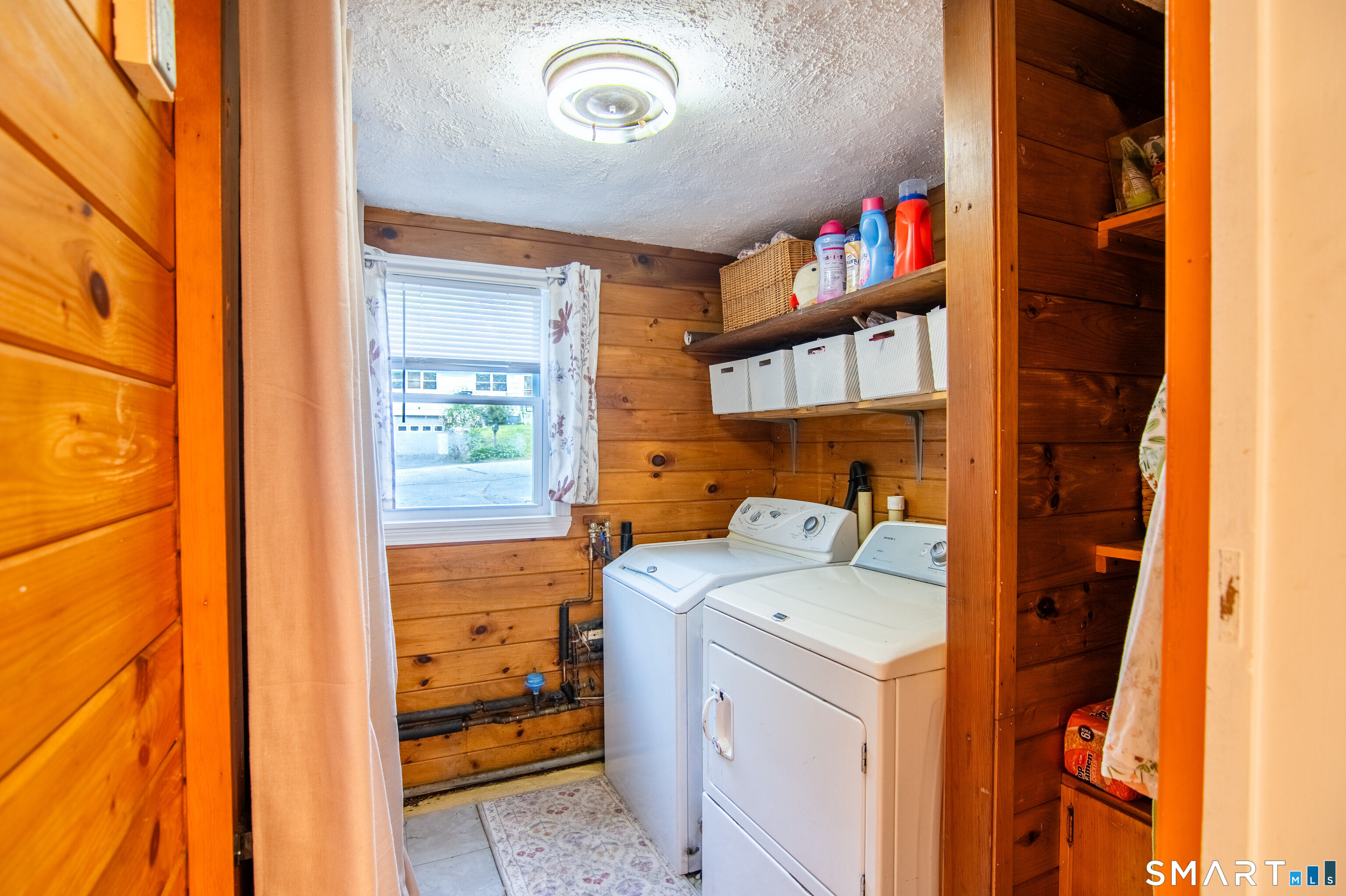 37 Lake Street Ledyard CT 06339