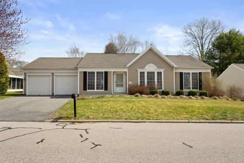 2 Beechwood Drive Waterford CT 06385