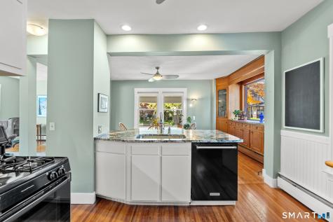 80 Whitman Avenue West Hartford CT 06107