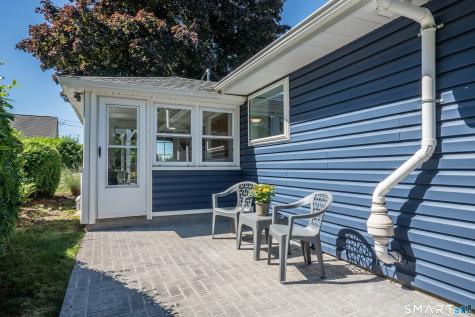 182 Selden Hill Drive West Hartford CT 06107