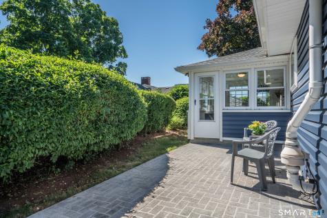 182 Selden Hill Drive West Hartford CT 06107