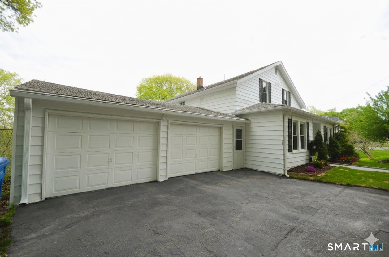 275 Riverview Avenue Shelton CT 06484
