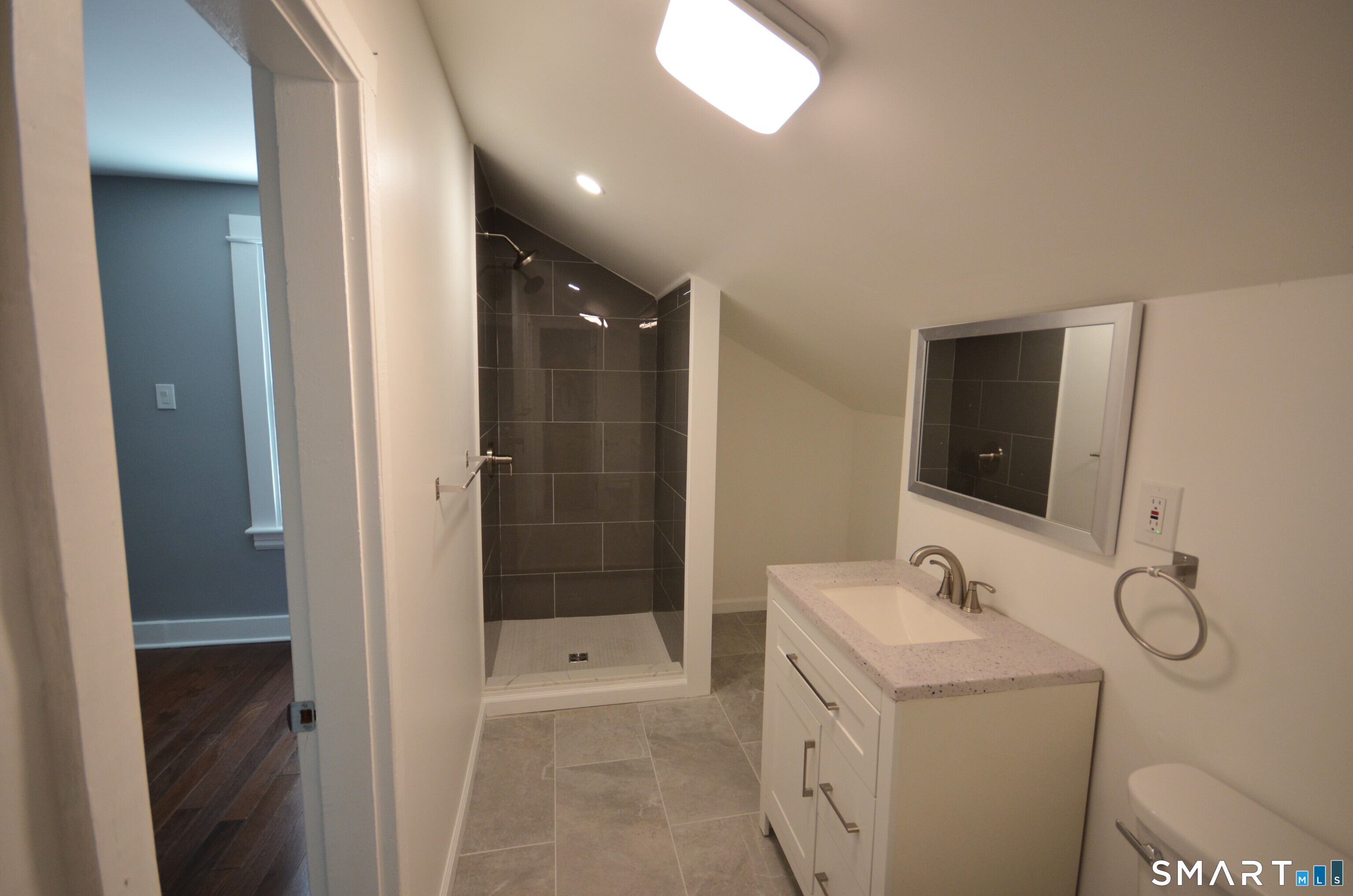 275 Riverview Avenue Shelton CT 06484