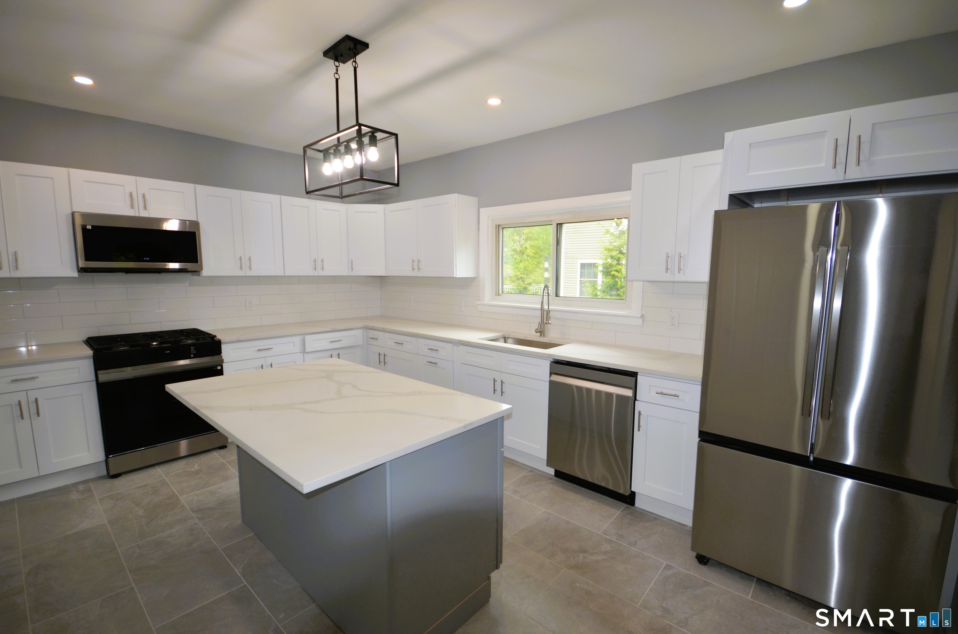 275 Riverview Avenue Shelton CT 06484