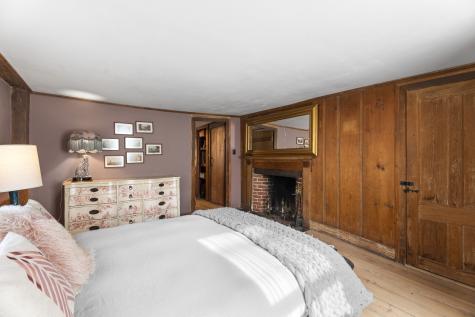 58 Middle Haddam Road East Hampton CT 06456