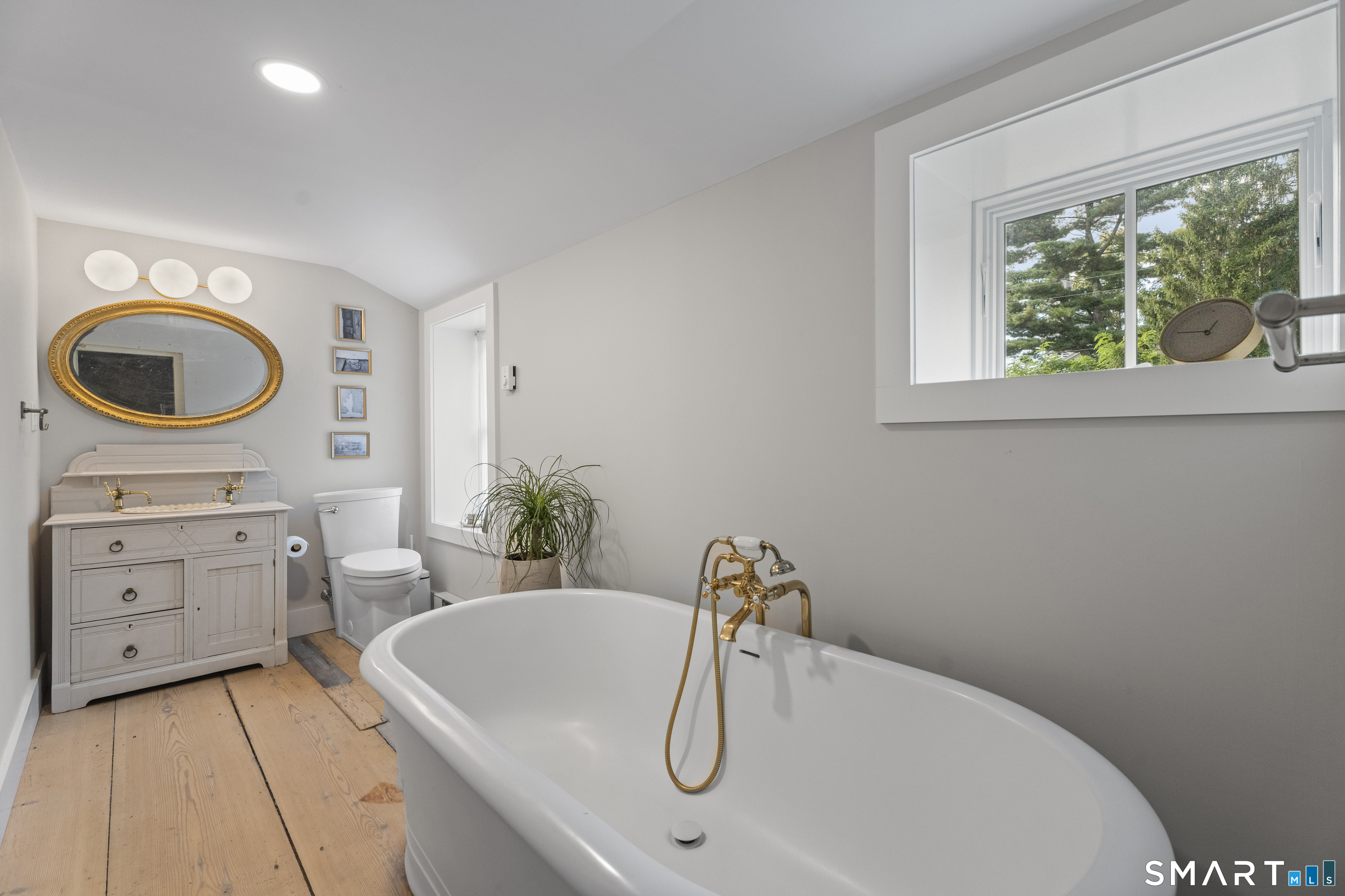 58 Middle Haddam Road East Hampton CT 06456
