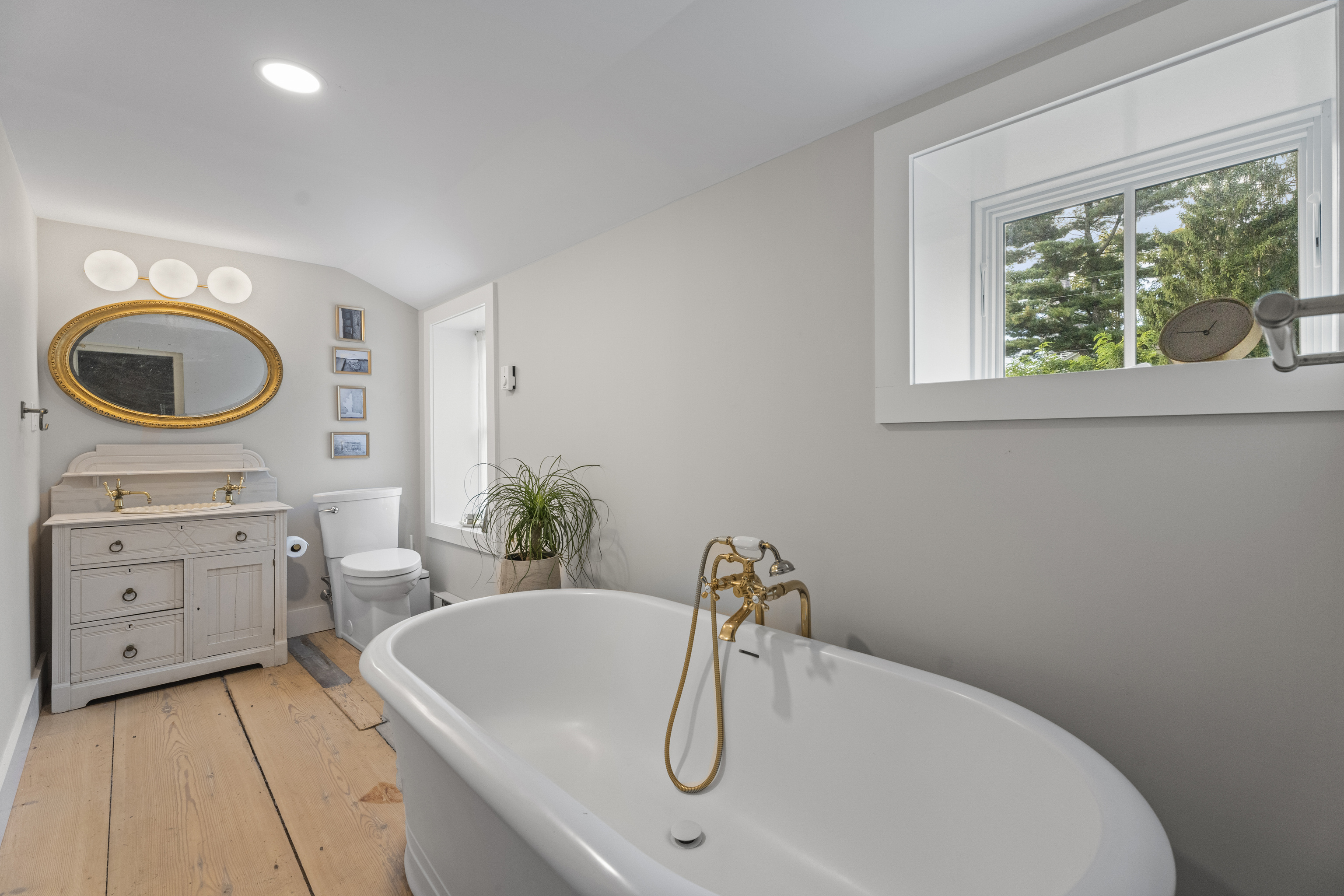 58 Middle Haddam Road East Hampton CT 06456