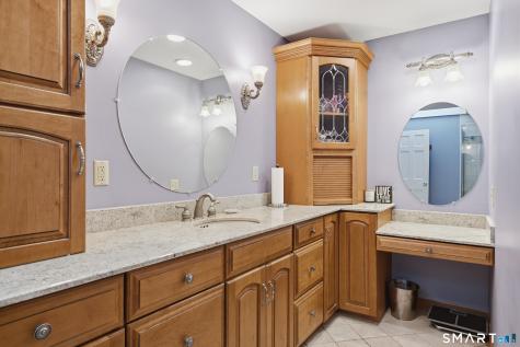 47 Sharon Drive Wallingford CT 06492