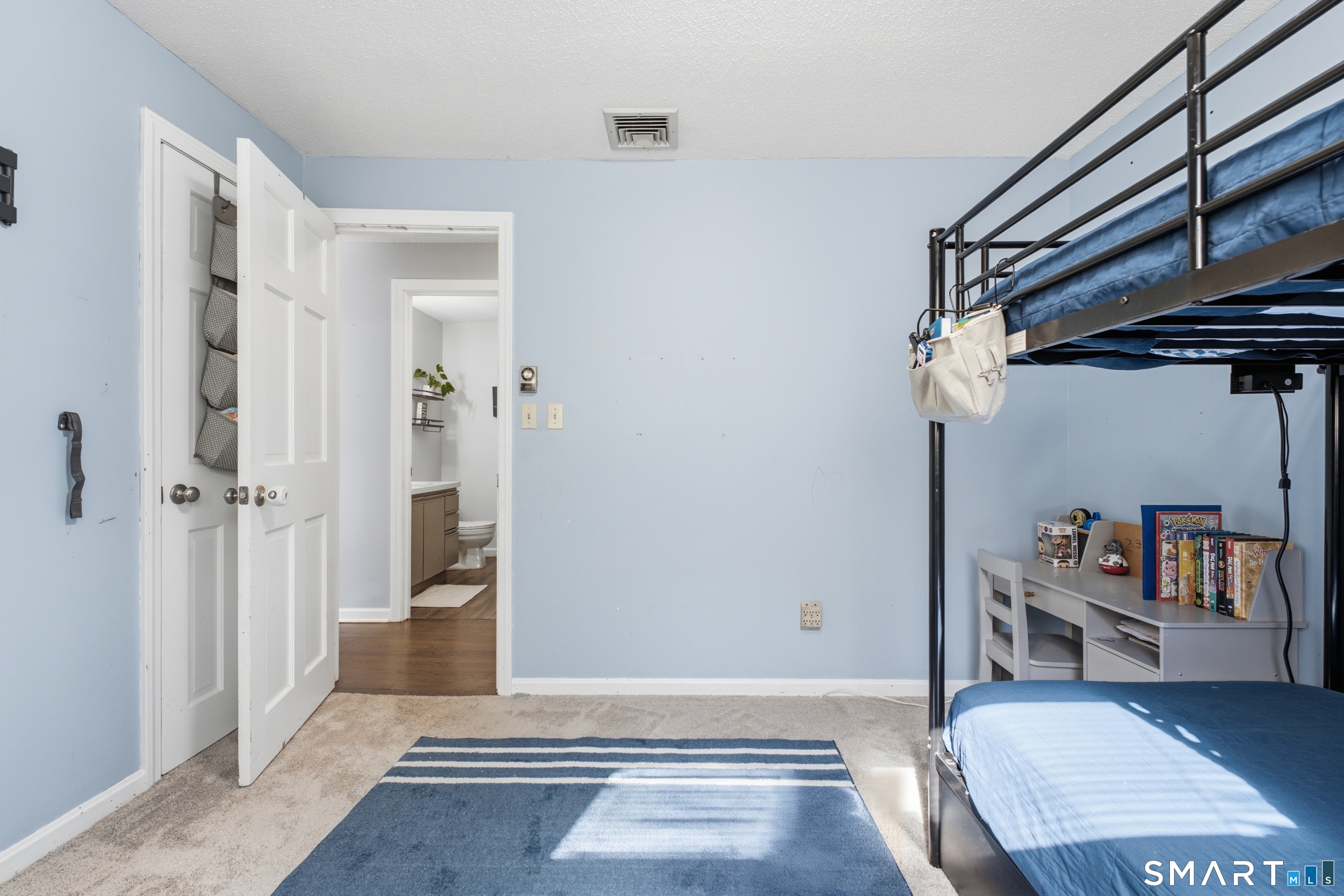 47 Sharon Drive Wallingford CT 06492