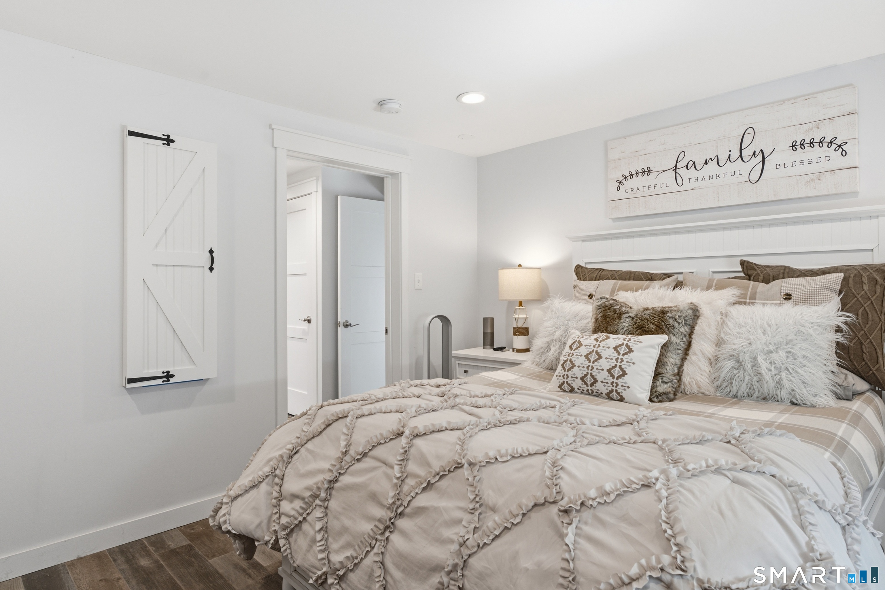 47 Sharon Drive Wallingford CT 06492