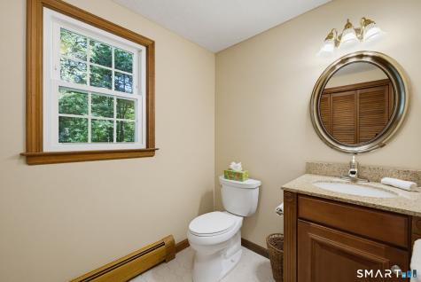 11 Round Hill Road Granby CT 06035