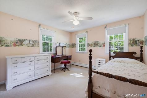 11 Round Hill Road Granby CT 06035