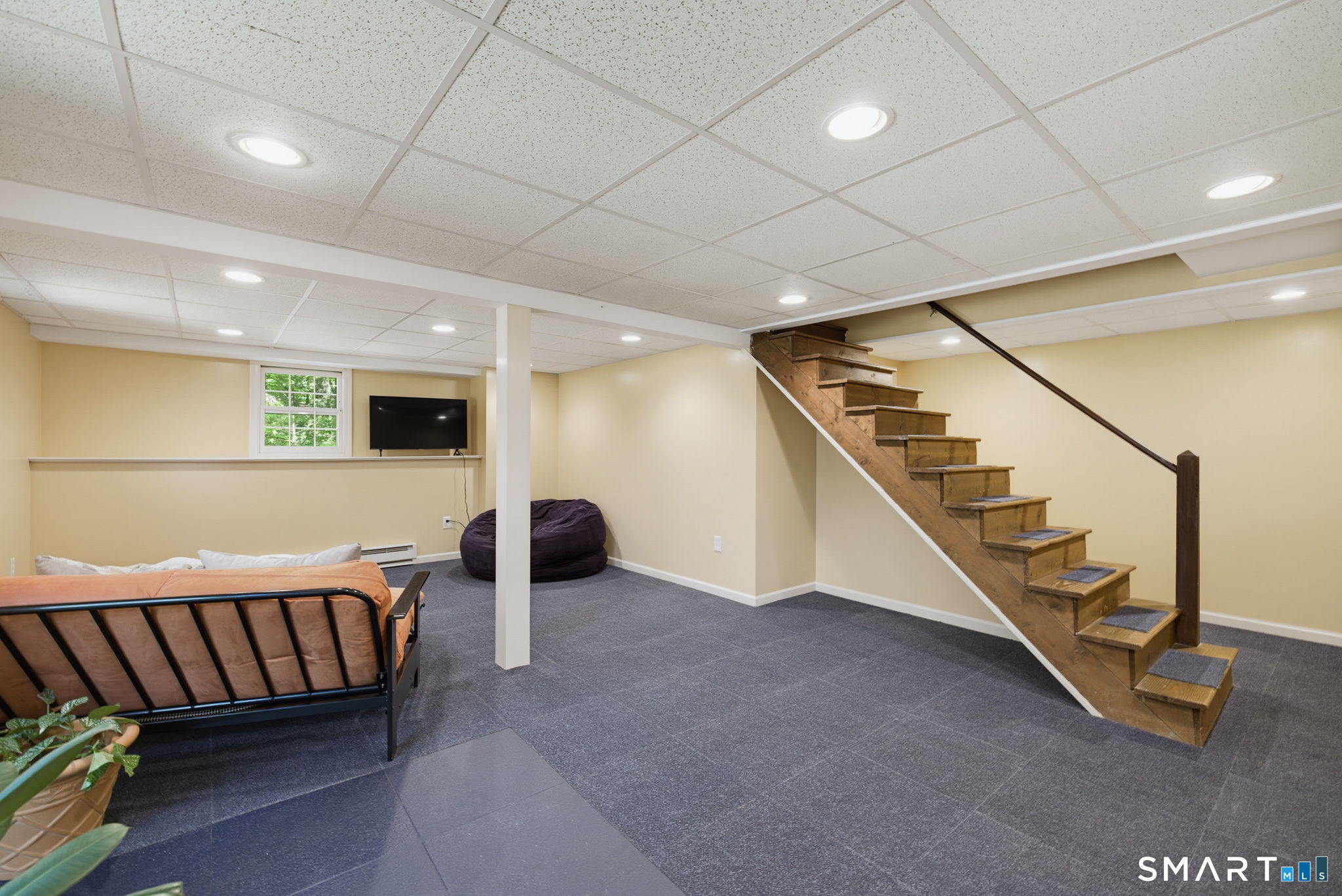 11 Round Hill Road Granby CT 06035