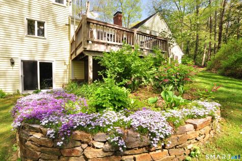 11 Round Hill Road Granby CT 06035