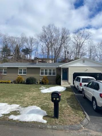 37 Ruela Drive Naugatuck CT 06770