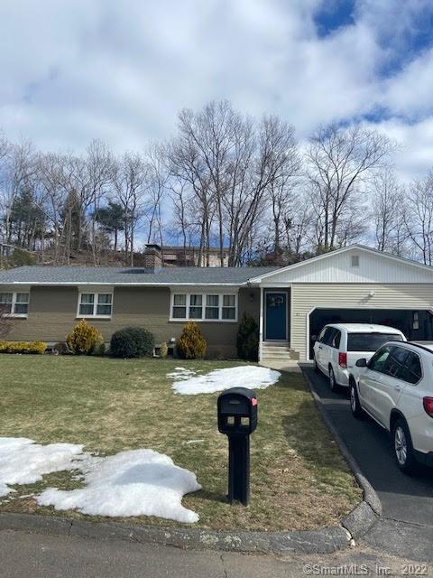 37 Ruela Drive Naugatuck CT 06770