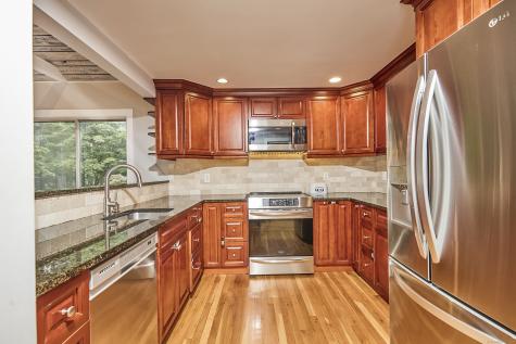 4 Colony Road Weston CT 06883